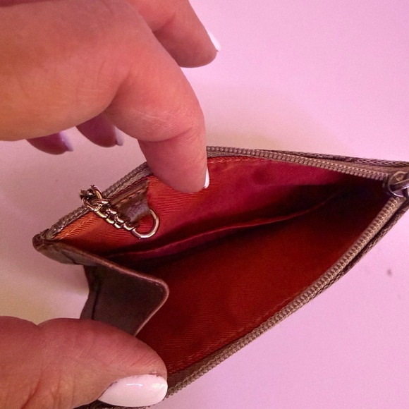 Longchamp Beige and Brown Logo Zip Key Pouch Wallet - Picture 3 of 3